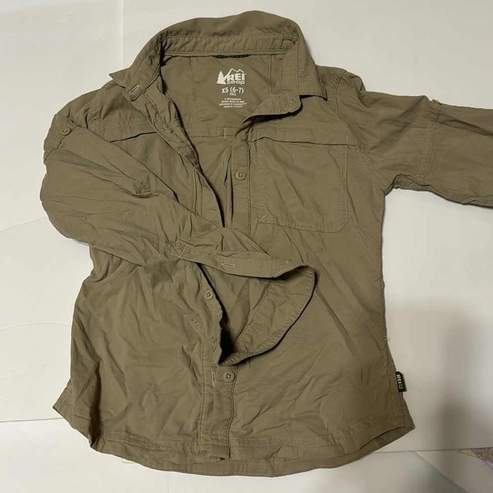 REI child’s hiking shirt - Picture 2 of 5